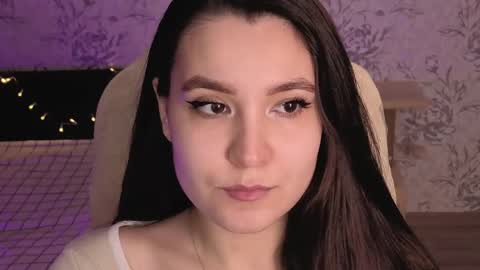 Snapshot of anny_shine chatting on 06-03-26, 01:52 Annie online show from 06-03-26, 01:52