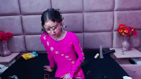 Snapshot of anny_swet chatting on 12-17-24, 07:15 Anny online show from 12-17-24, 07:15