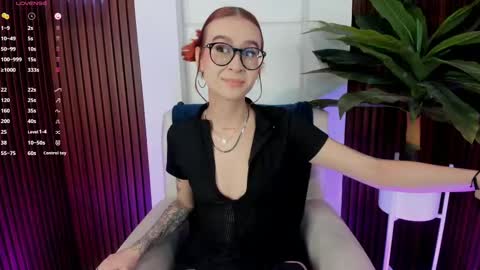 Snapshot of annybuny chatting on 02-26-25, 12:36 Ana online show from 02-26-25, 12:36