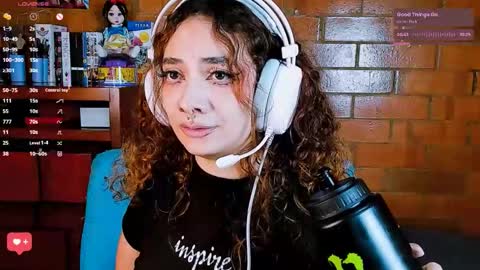 Anny  IG online show from 10-10-25, 11:04