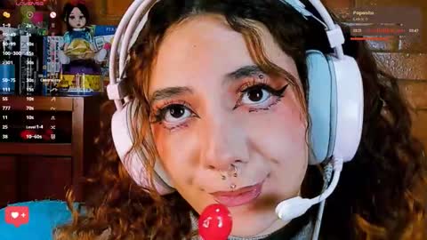 Anny  IG online show from 10-17-25, 12:36