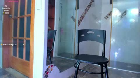Snapshot of annylittle_ chatting on 05-08-26, 04:07 LittleSunny My schedule 1400 - 2200 GMT -5 online show from 05-08-26, 04:07