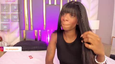 Snapshot of annyosoriio chatting on 10-15-25, 07:47 Anny online show from 10-15-25, 07:47