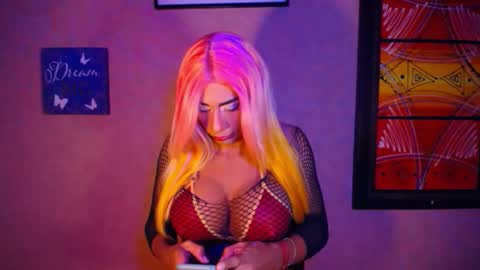 Snapshot of annysheby chatting on 03-08-25, 03:28 AnnySheby online show from 03-08-25, 03:28