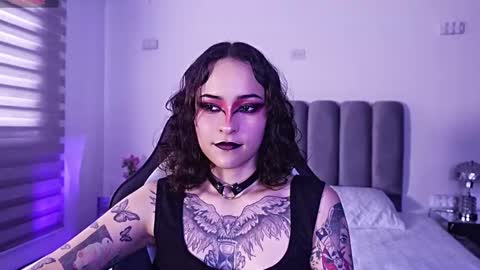 AnnyT online show from 02-06-26, 09:51