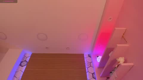 Gaby online show from 04-01-26, 01:41