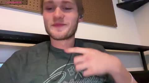 Snapshot of anomalies_ig chatting on 01-25-25, 03:09 anomalies_ig online show from 01-25-25, 03:09