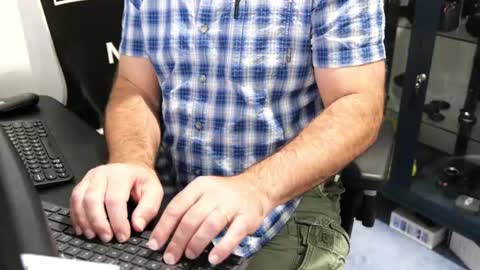 D online show from 10-06-25, 12:35