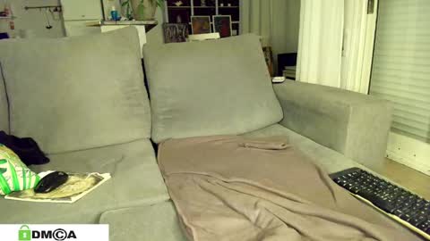 Snapshot of anorsel chatting on 02-13-25, 02:09 Sexy Ladybug online show from 02-13-25, 02:09