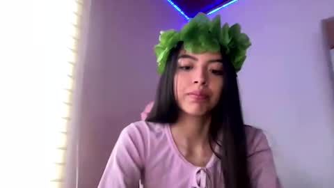 anotella_aa online show from 11-25-25, 09:26