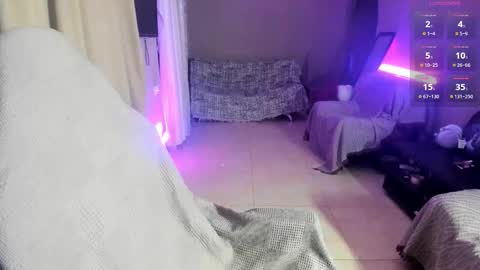 Snapshot of another_jasper chatting on 12-17-25, 07:20 jasperD online show from 12-17-25, 07:20