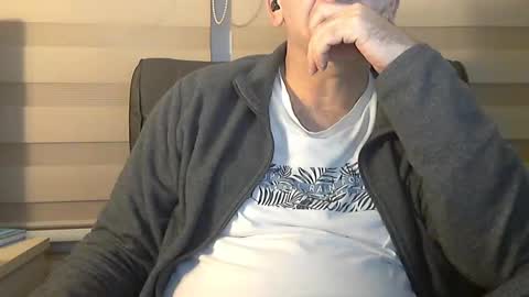 Snapshot of antheris chatting on 02-03-26, 12:53 antheris online show from 02-03-26, 12:53