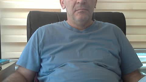 Snapshot of antheris chatting on 02-05-26, 12:43 antheris online show from 02-05-26, 12:43