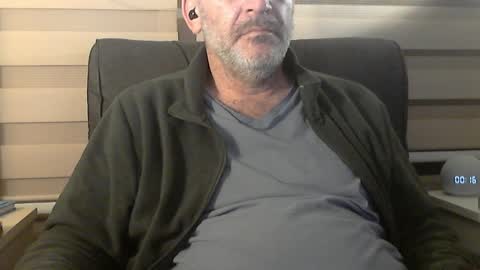 Snapshot of antheris chatting on 02-20-26, 09:15 antheris online show from 02-20-26, 09:15