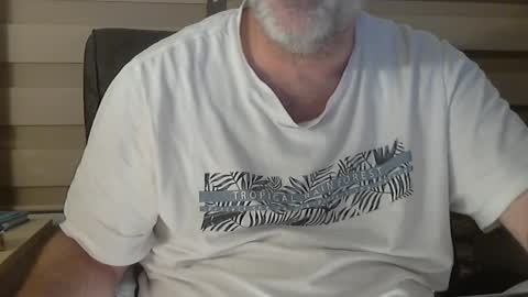 Snapshot of antheris chatting on 02-27-26, 08:31 antheris online show from 02-27-26, 08:31