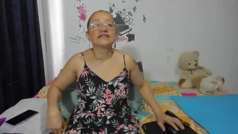 anthonela_mature_ online show from 10-11-25, 07:01