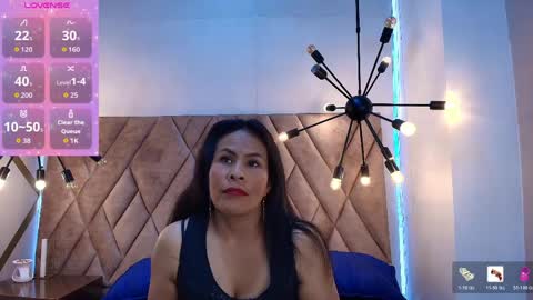 Snapshot of anthonelaa__ chatting on 05-01-26, 01:16 Anthonelaa online show from 05-01-26, 01:16