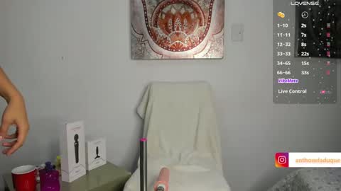 anthonelaDuque online show from 01-29-25, 12:13