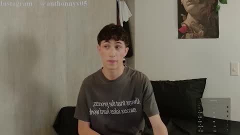 Snapshot of anthonny_05 chatting on 10-11-25, 11:47 TONY NEW ACCOUNT online show from 10-11-25, 11:47