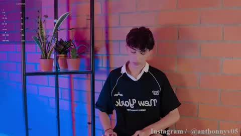 TONY NEW ACCOUNT online show from 04-17-26, 09:29