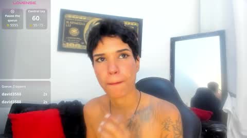 Snapshot of anthony_milleer chatting on 02-17-26, 02:08 anthony online show from 02-17-26, 02:08