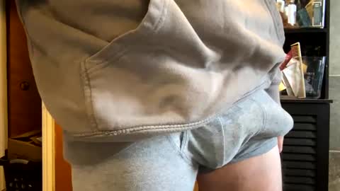 Snapshot of anthony_whitestallion chatting on 02-01-25, 06:08 Anthony online show from 02-01-25, 06:08