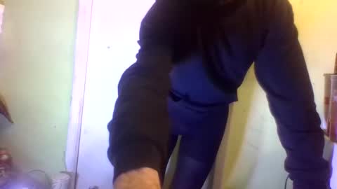 Snapshot of anthonysee306 chatting on 11-11-25, 06:13 anthonysee306 online show from 11-11-25, 06:13