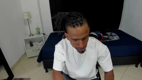 Snapshot of anthoy_wayans chatting on 12-14-24, 08:40 online show from 12-14-24, 08:40