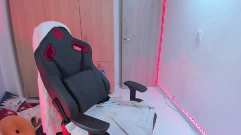  My birthday is on december 2nd surprise me with a gift from my amazonlist online show from 01-11-25, 12:55