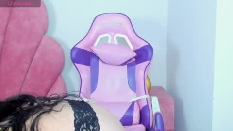 antonella_foxxxx online show from 04-06-26, 12:28