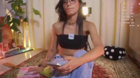 Snapshot of antonella_maitt chatting on 06-26-26, 12:26 Nell. online show from 06-26-26, 12:26