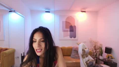Antonella.  online show from 05-11-26, 04:04