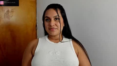 antonella_rod online show from 11-21-25, 08:29