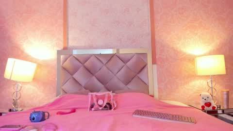 Antonella Rossi online show from 09-15-25, 07:47