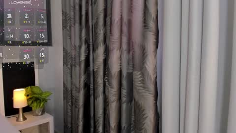 Snapshot of antonellaa_gomez chatting on 01-09-25, 01:24 Antonellaa online show from 01-09-25, 01:24