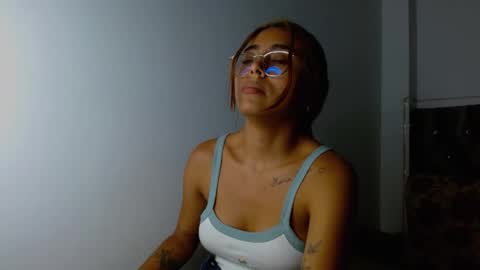 AntonellaAndNoah online show from 02-27-25, 03:14