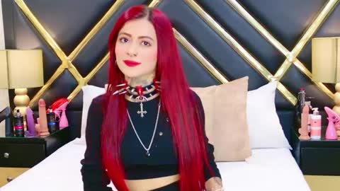 AntonellaEscudero online show from 04-29-26, 08:37