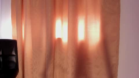 AntonellaHall  online show from 04-08-26, 06:19