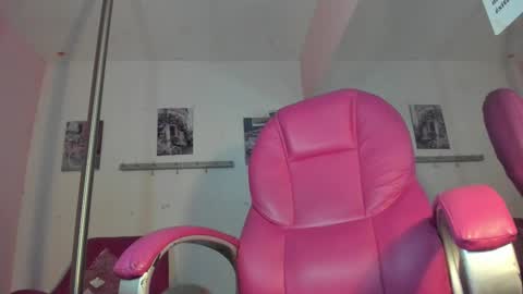 ANTONELLA online show from 11-08-25, 01:00