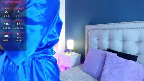 Sarah online show from 12-23-24, 12:19