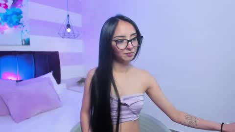 antonellariva_ online show from 09-22-25, 09:17