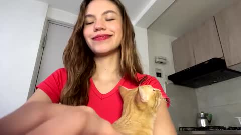 Antonella  online show from 12-22-24, 05:32