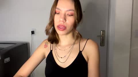 Antonella  online show from 12-26-24, 11:43