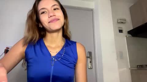 Antonella  online show from 01-04-25, 04:00