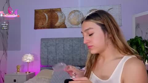  Antonella online show from 05-29-26, 08:18