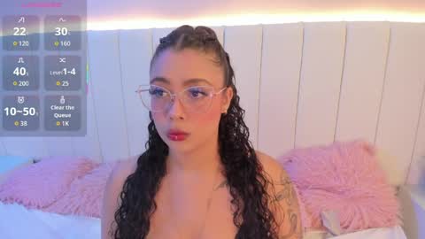 A N T O N E L L E  online show from 03-27-26, 11:32