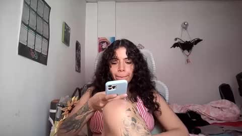 Antonia online show from 01-06-26, 05:27