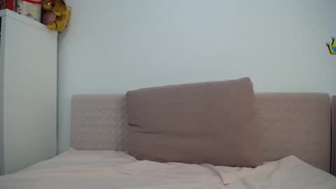 Snapshot of antoniamartin1 chatting on 01-22-25, 11:56 Antonia online show from 01-22-25, 11:56