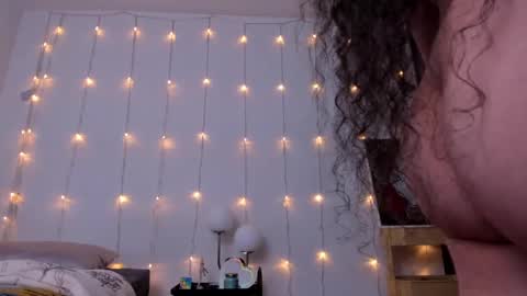 Antonia online show from 02-02-25, 06:15