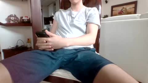 Snapshot of antonio_ricci chatting on 02-17-25, 08:15 antonio_ricci online show from 02-17-25, 08:15